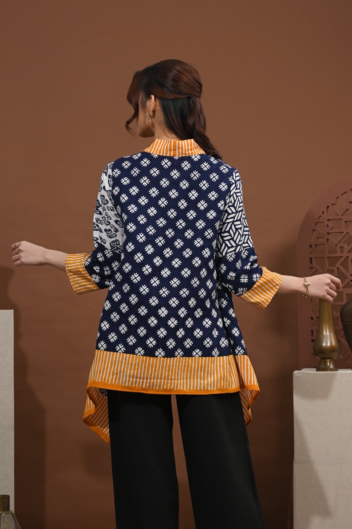 Elena Dobi Cirebon T5503
