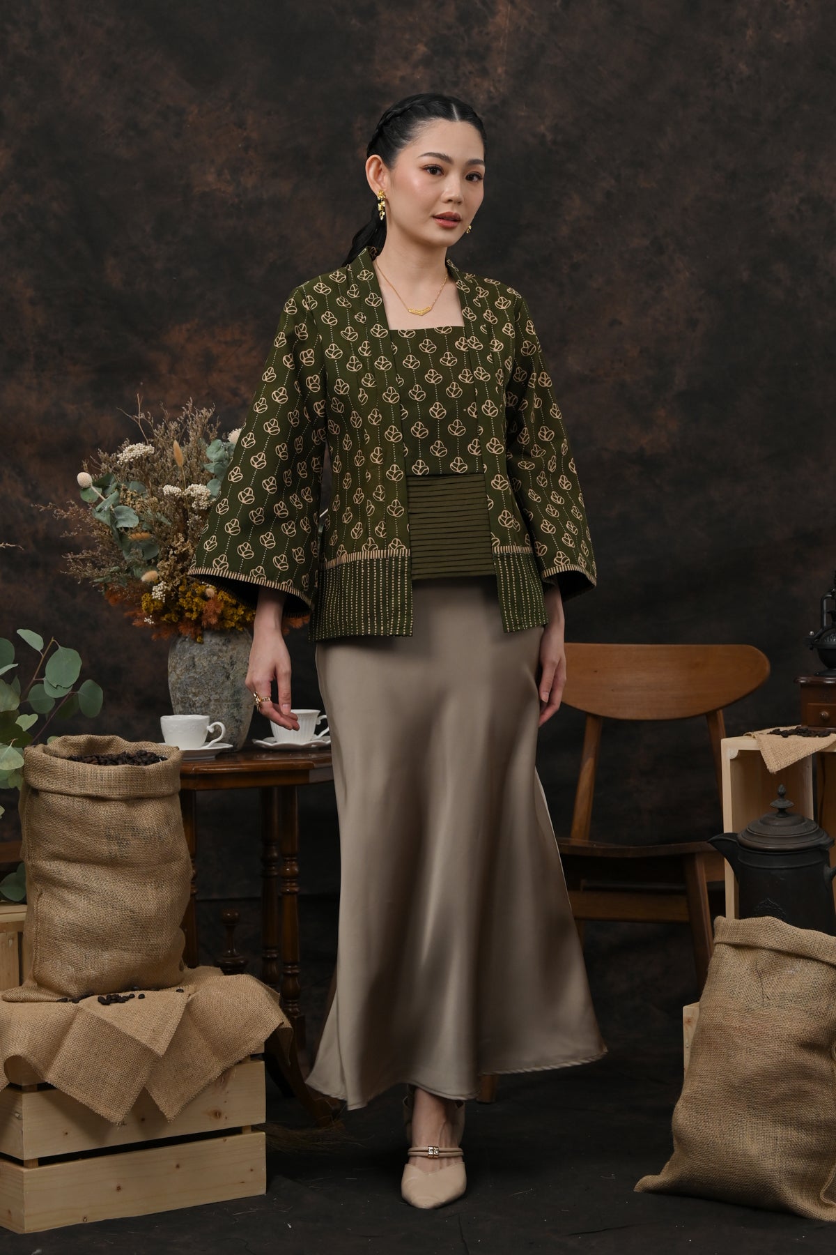 Kebaya Septa Garut Kopi T6257