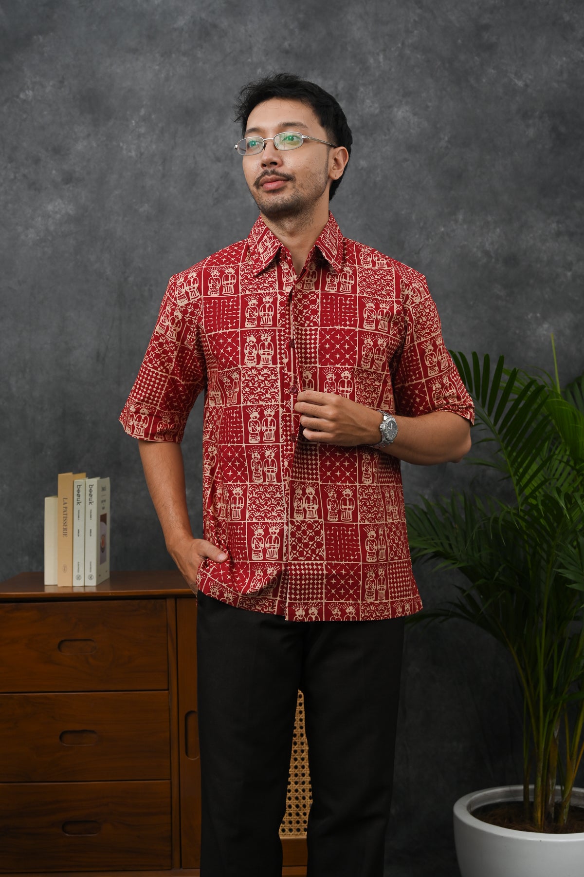 Ondel Betawi Red Short M0372