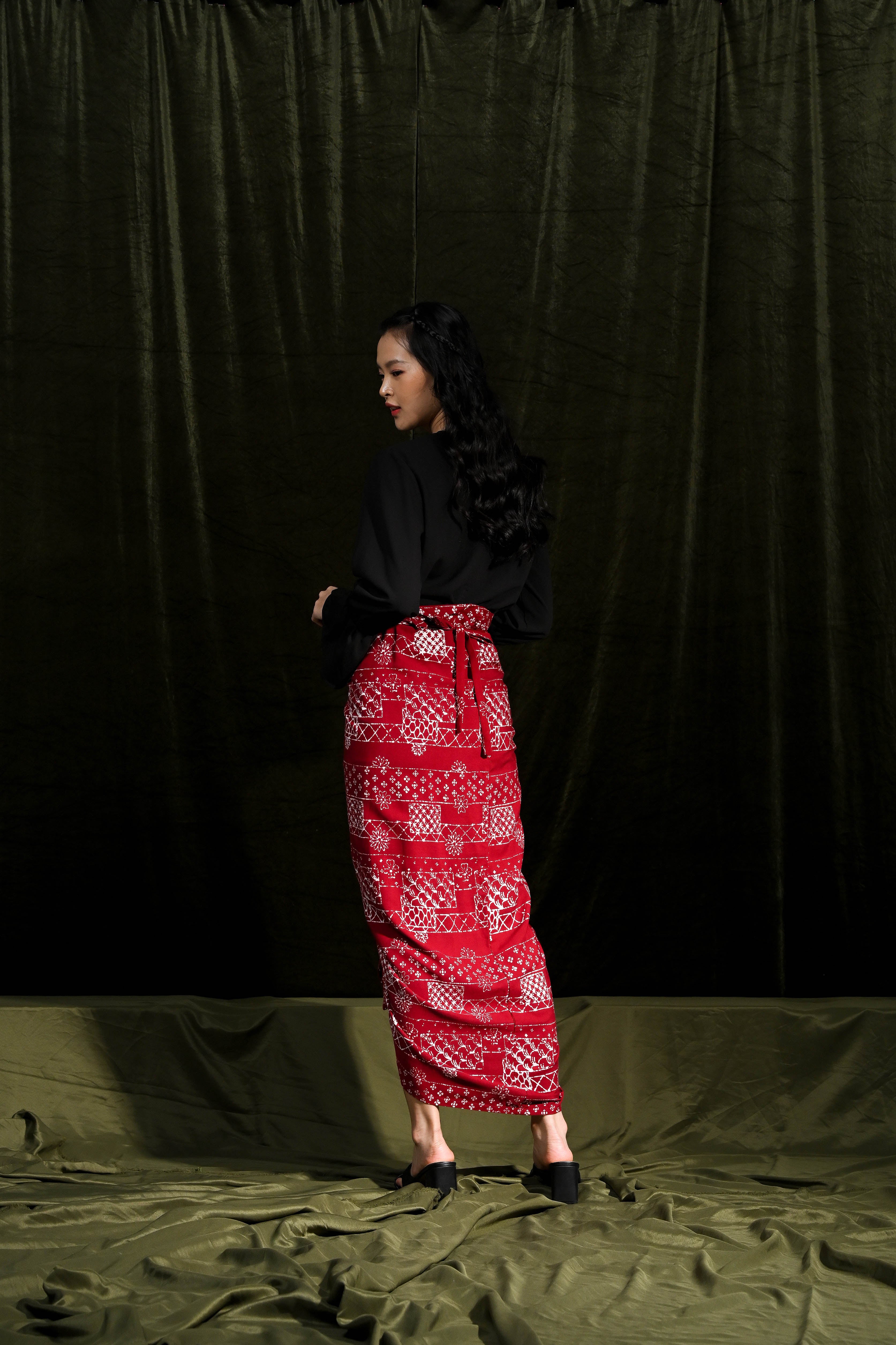 Lilit Remple Rayya Red P0213