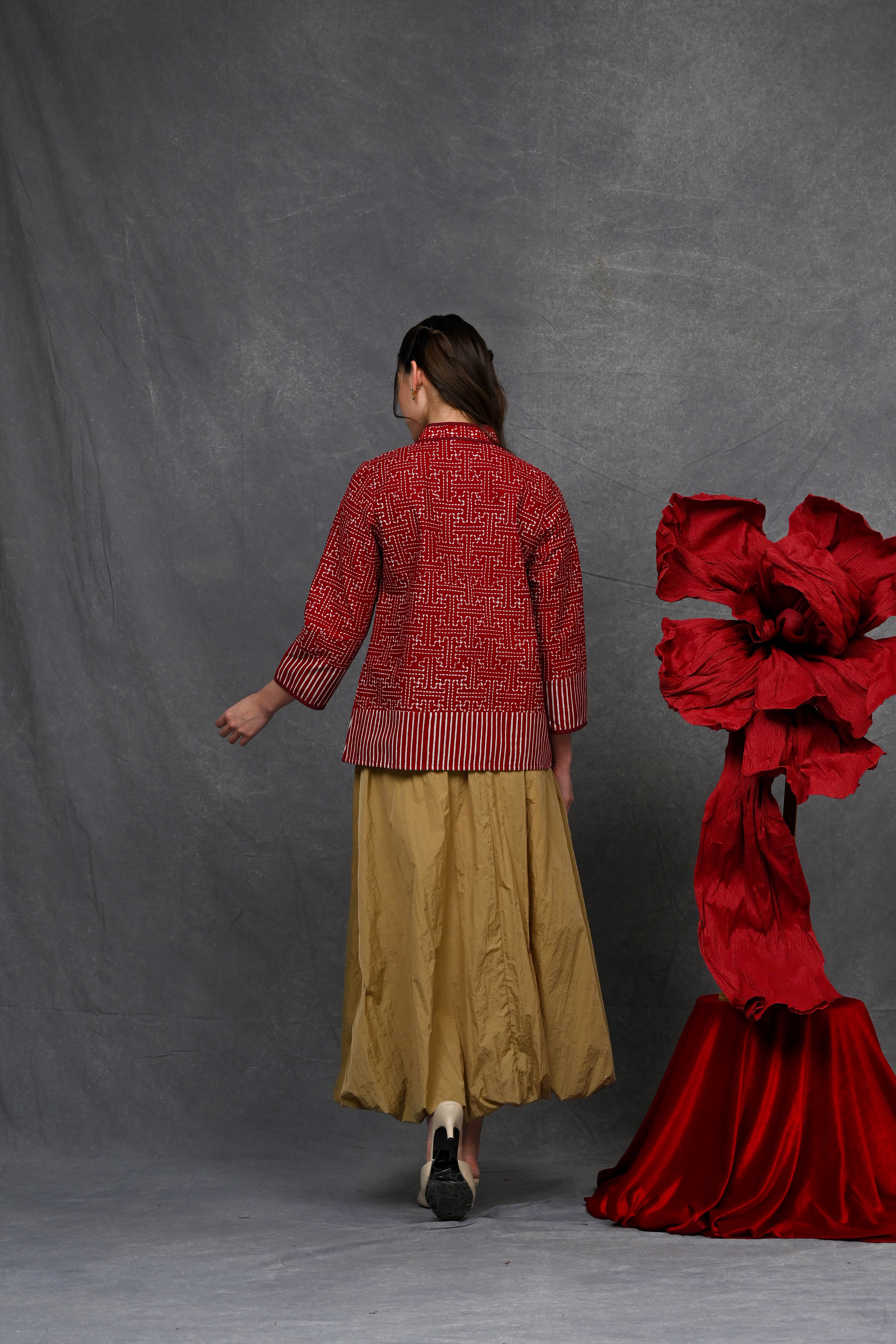 Laura Garut CNY T3727