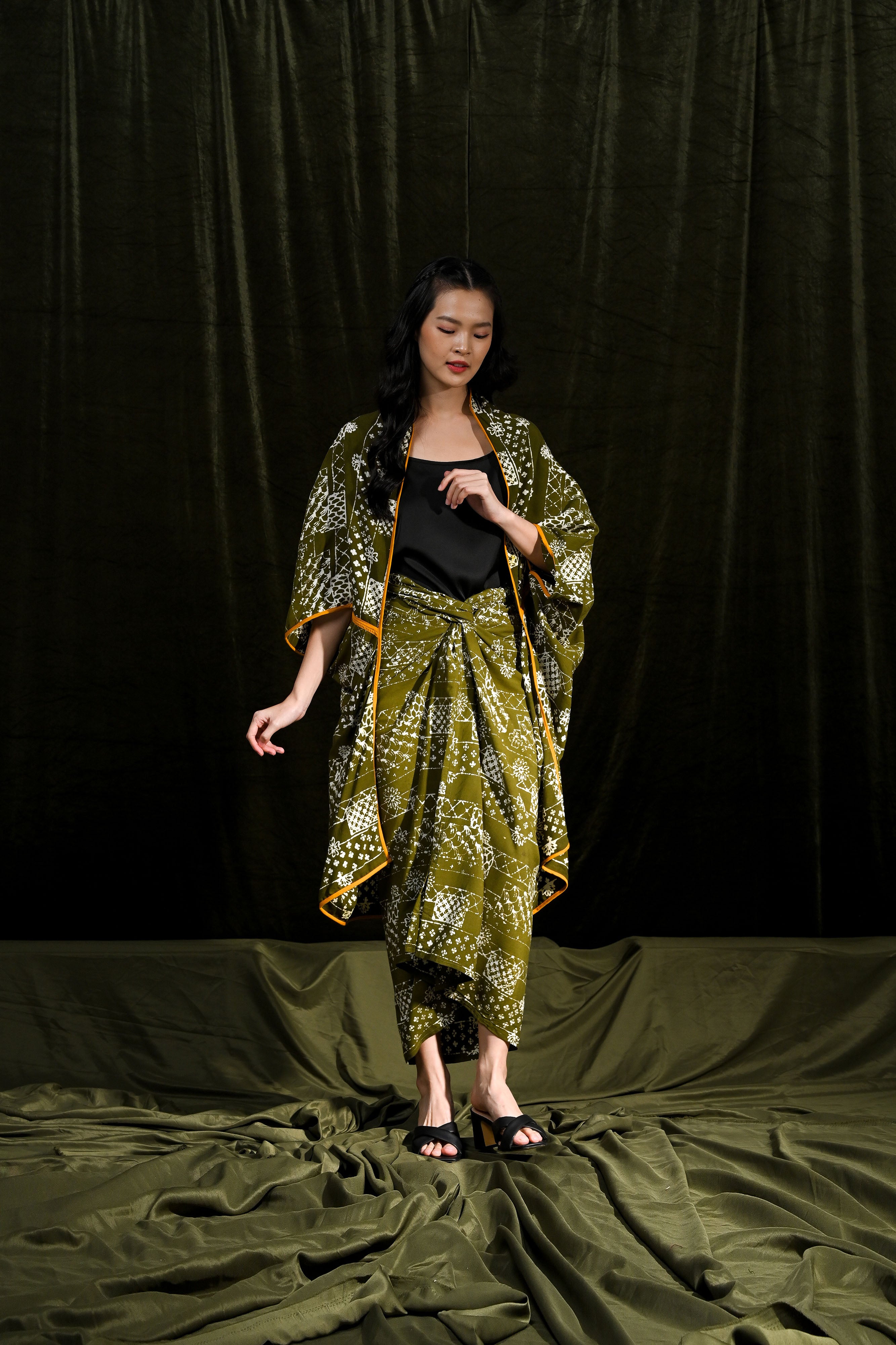 Outer Green Rayya Rayon T2782