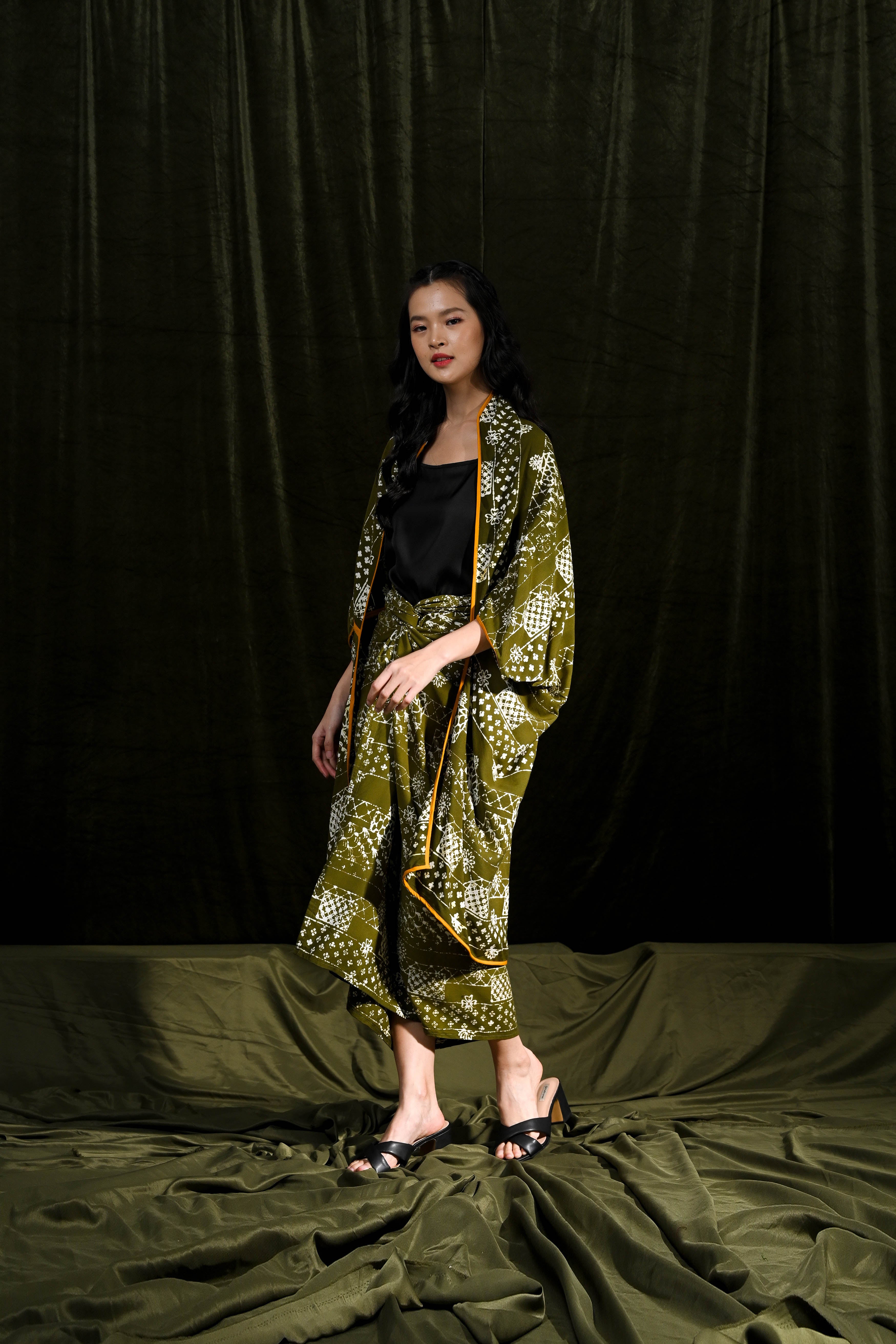 Outer Green Rayya Rayon T2782