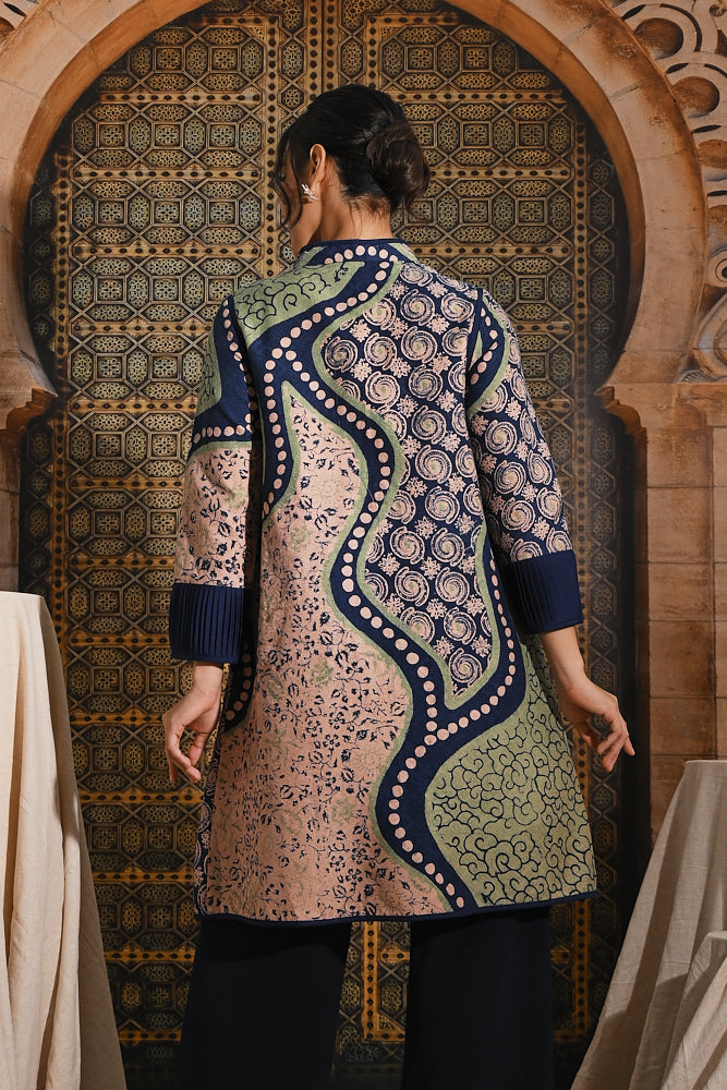 Cindy Dobi Rayya D0464