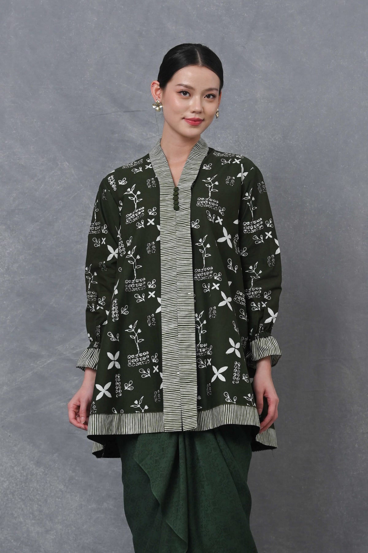 Alesha Garut T6053