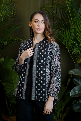 Tricia Gendis T1709