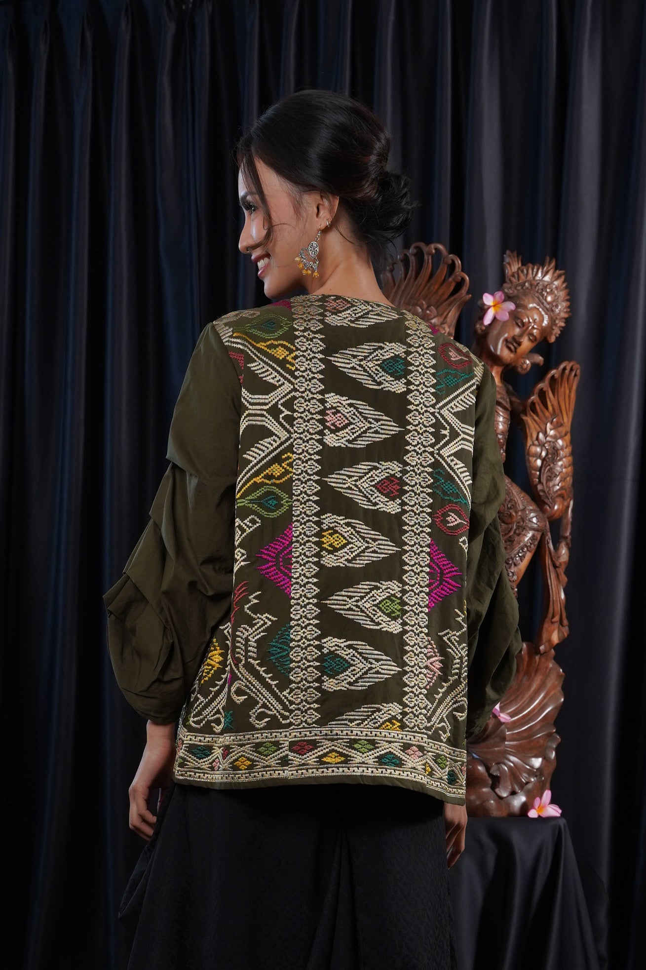 Isyana Suksma Green T1741