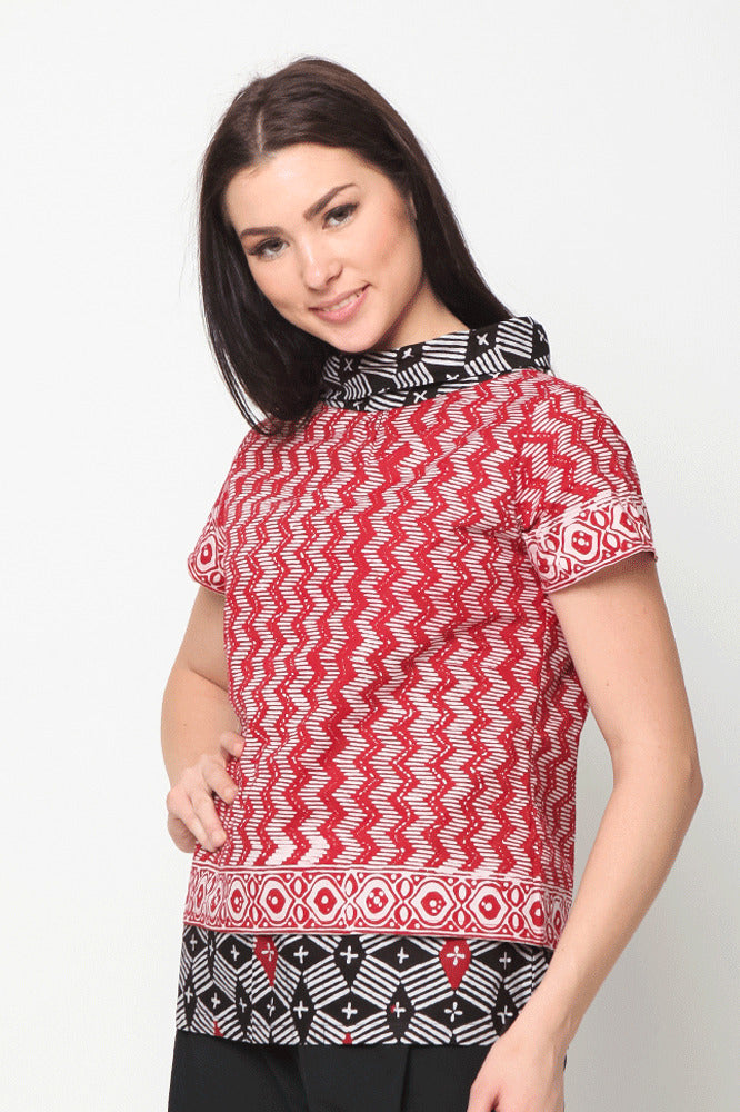 Kelly Garut T0185