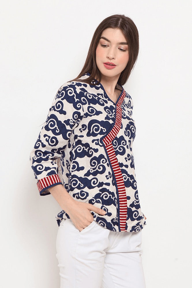 Tania Dobi T0517