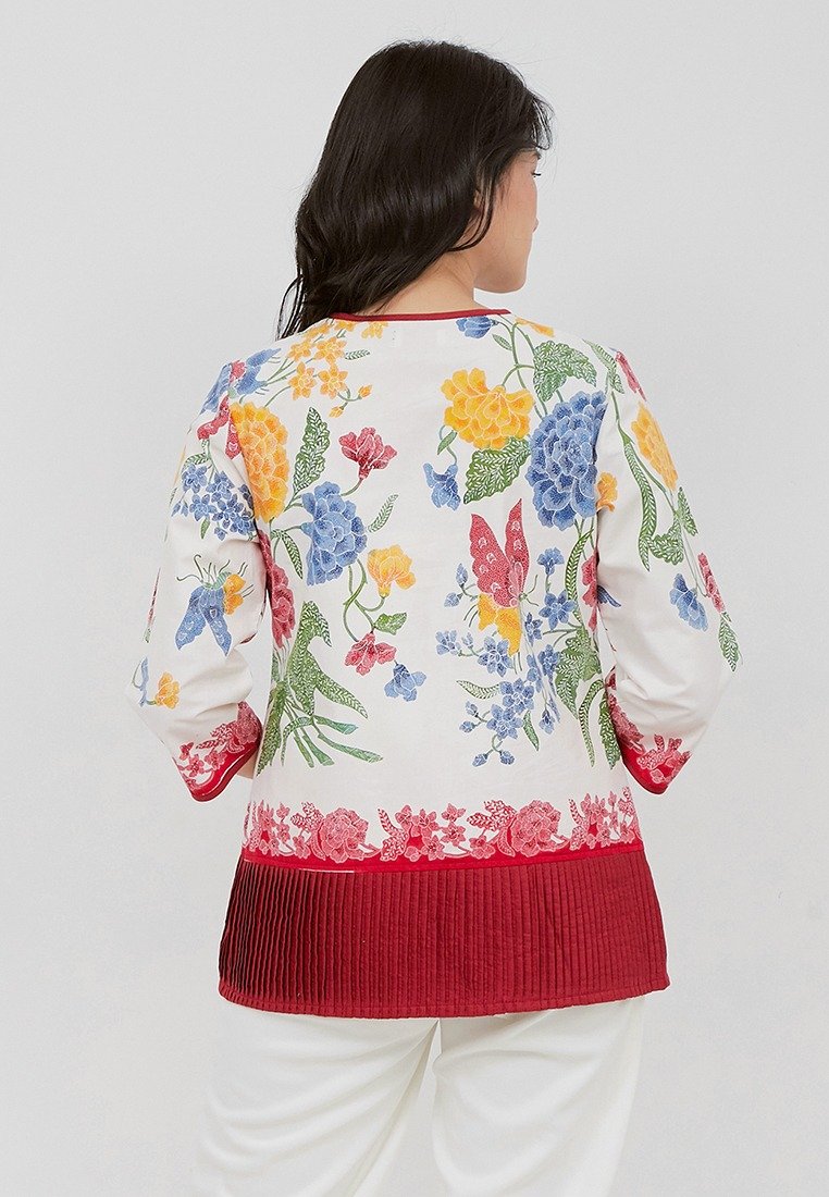 Lupita Encim T0726