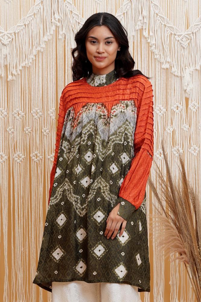 Vania Ftr Fajar T0810