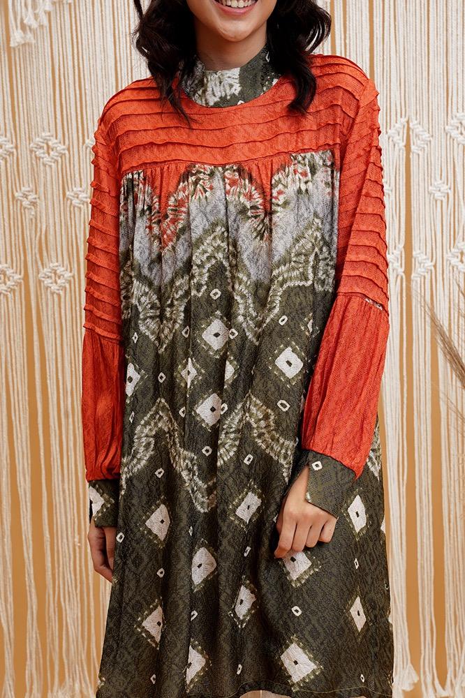 Vania Ftr Fajar T0810