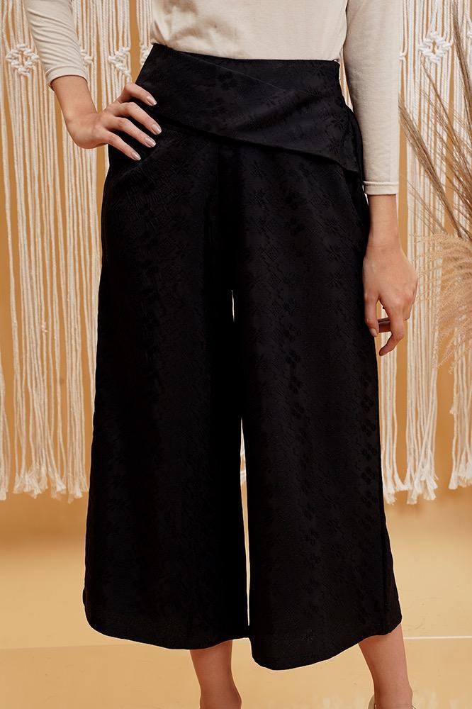 Zita Ftr Black P0043