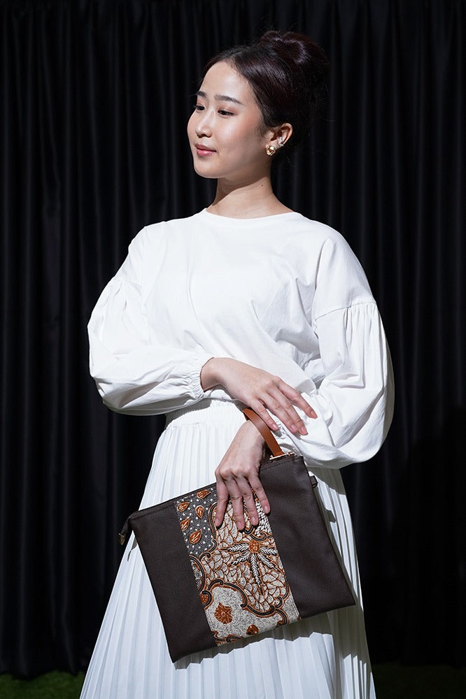 PART of Nona Rara -Pouch Tablet Tribusono A0002