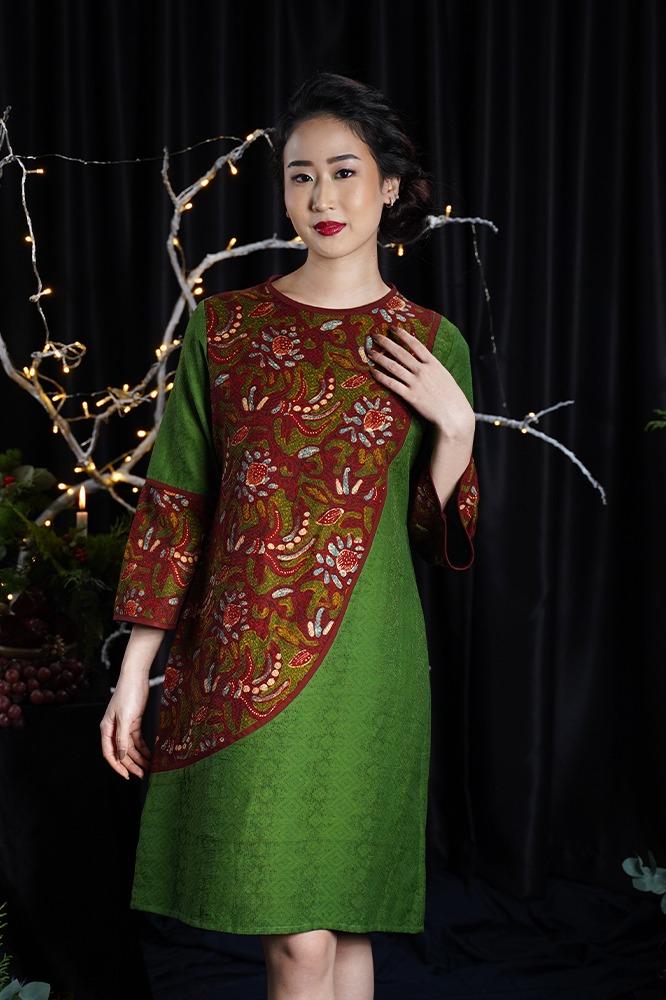 Ivy Jolly D0304