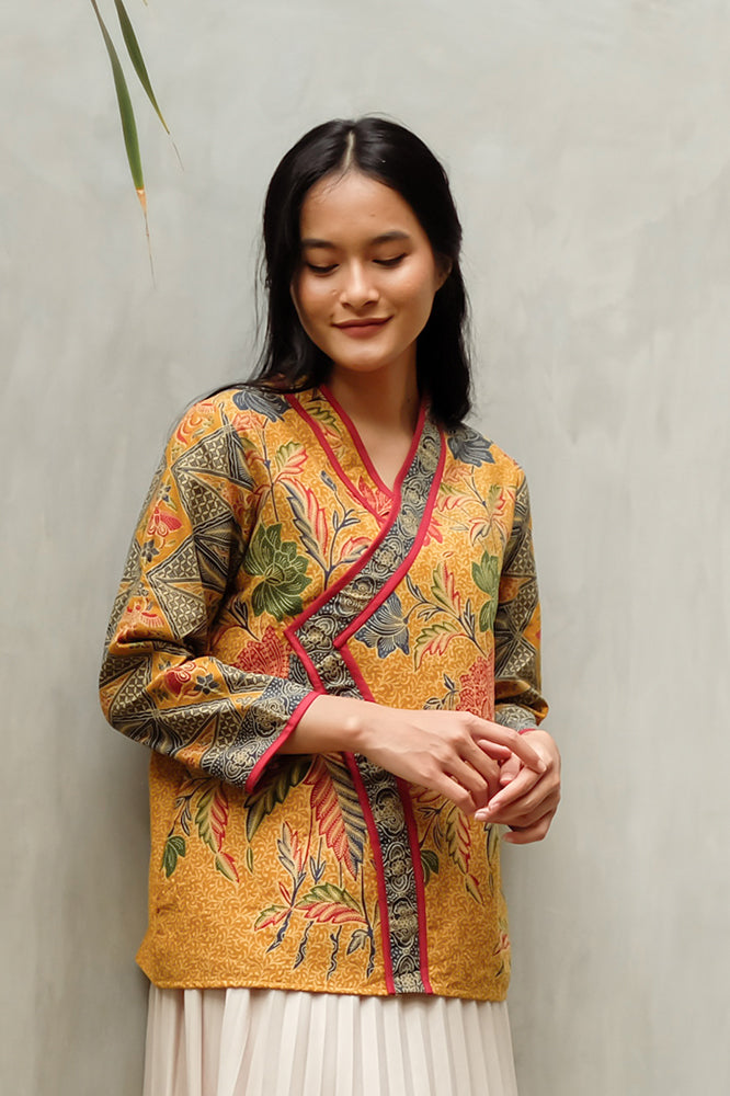 Tania Buketan T1297