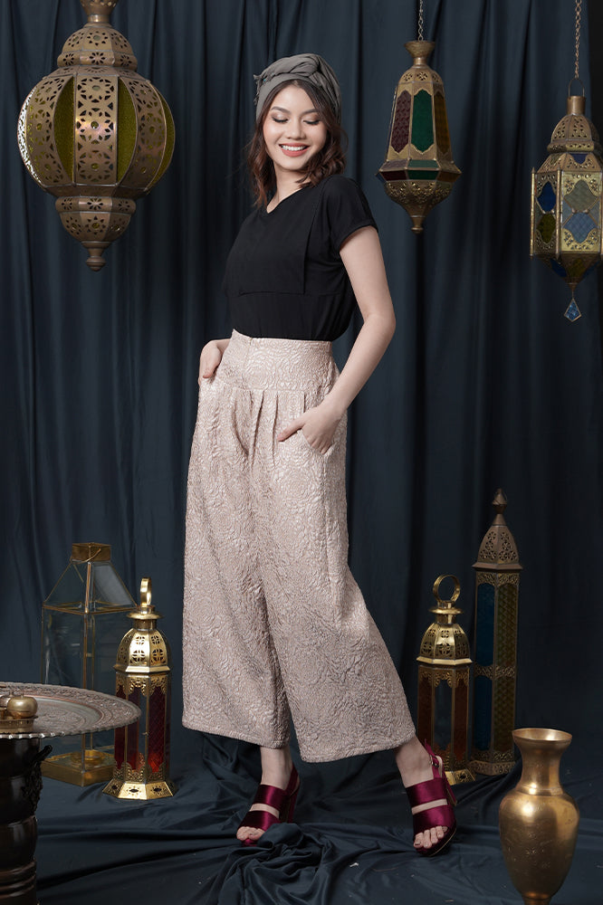 Ritza Rayya Brown P0071